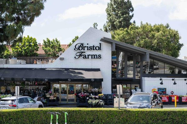 Histoire de la saucière: pourquoi est-elle devenue un incontournable de la table Française?